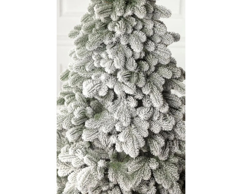 Елка заснеженная Северия 210 см